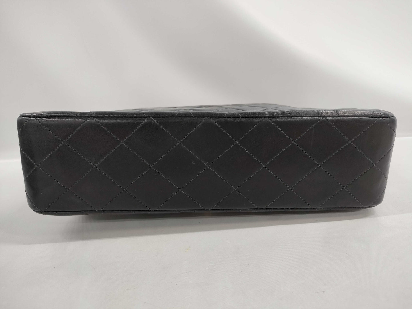 CHANEL Matelasse 25 Chain Shoulder Bag