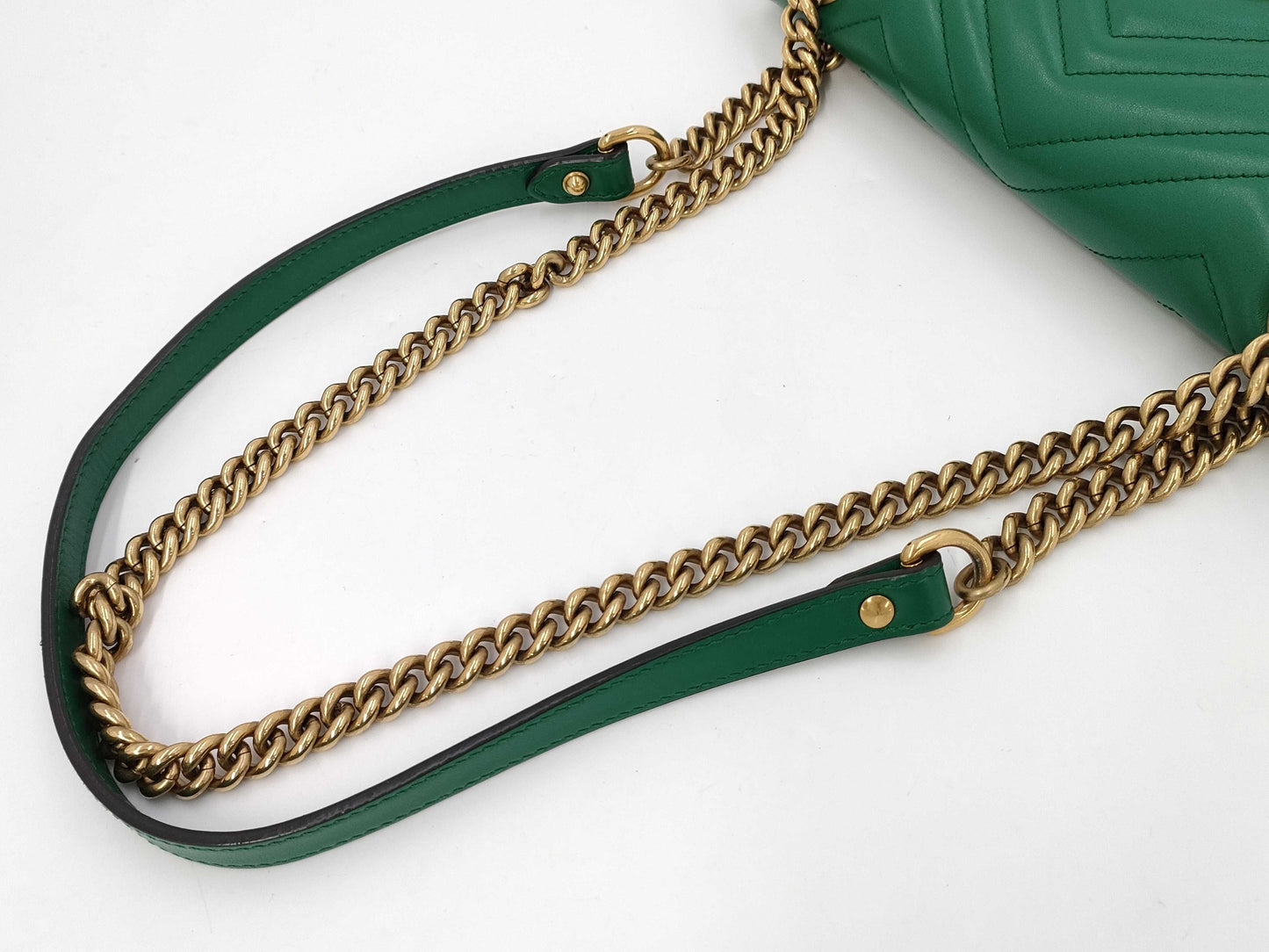 GUCCI GG Marmont Leather Chain Shoulder Bag in Green
