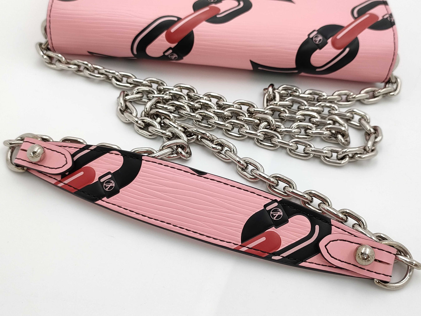 LOUIS VUITTON Louis Vuitton Portefeuille Twist Chain Epi M67227 Rose Shoulder Bag