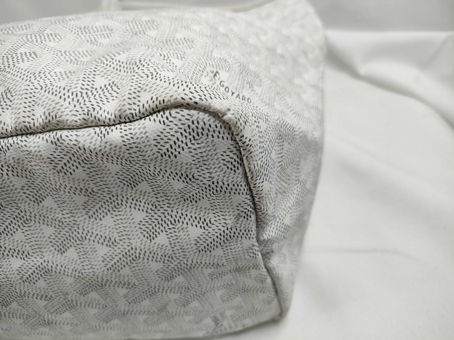 GOYARD GOYARD Goyard Saint Louis White Tote Bag