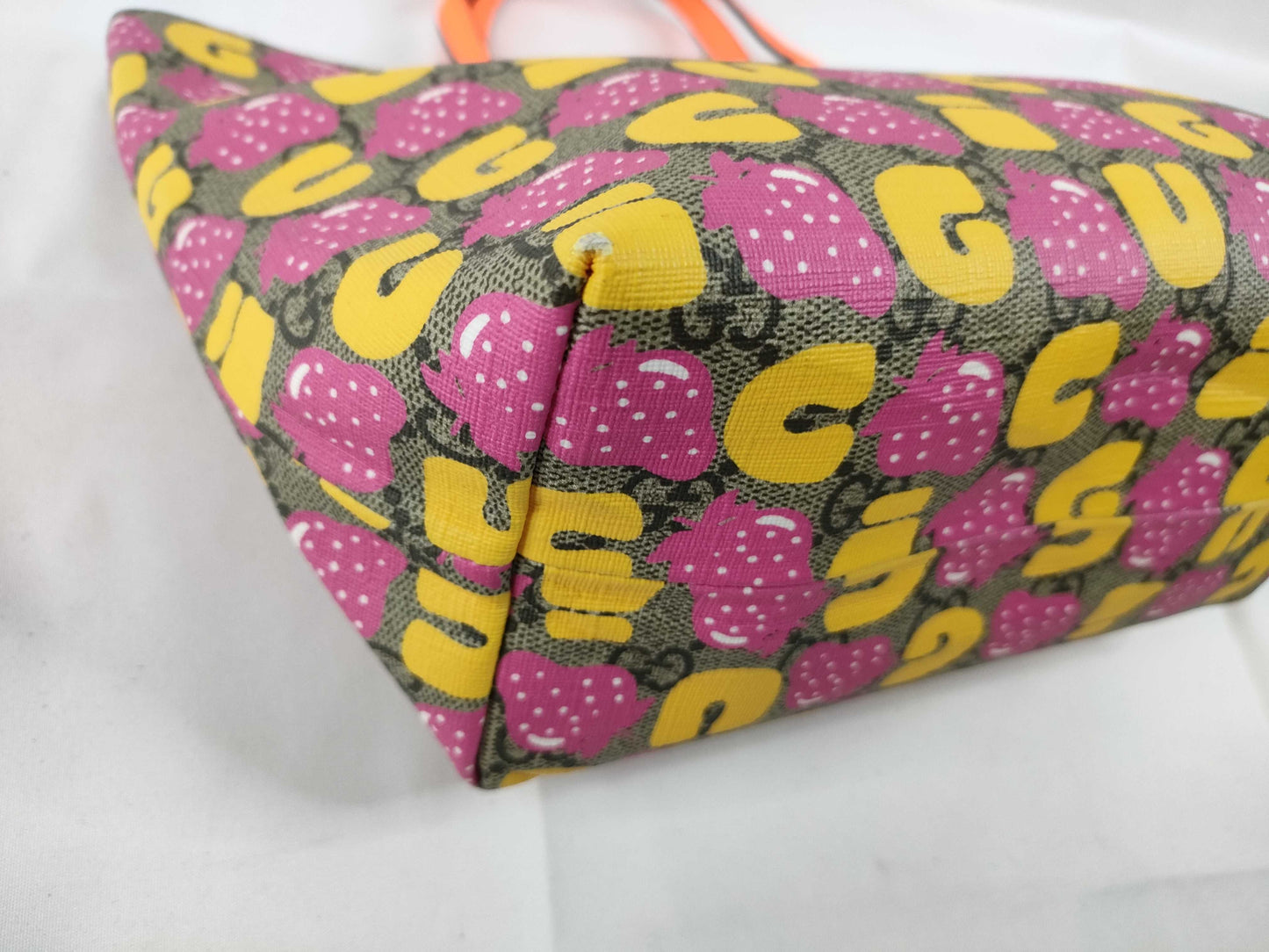 GUCCI Children's Strawberry Print Tote Bag Handbag Tote Bag