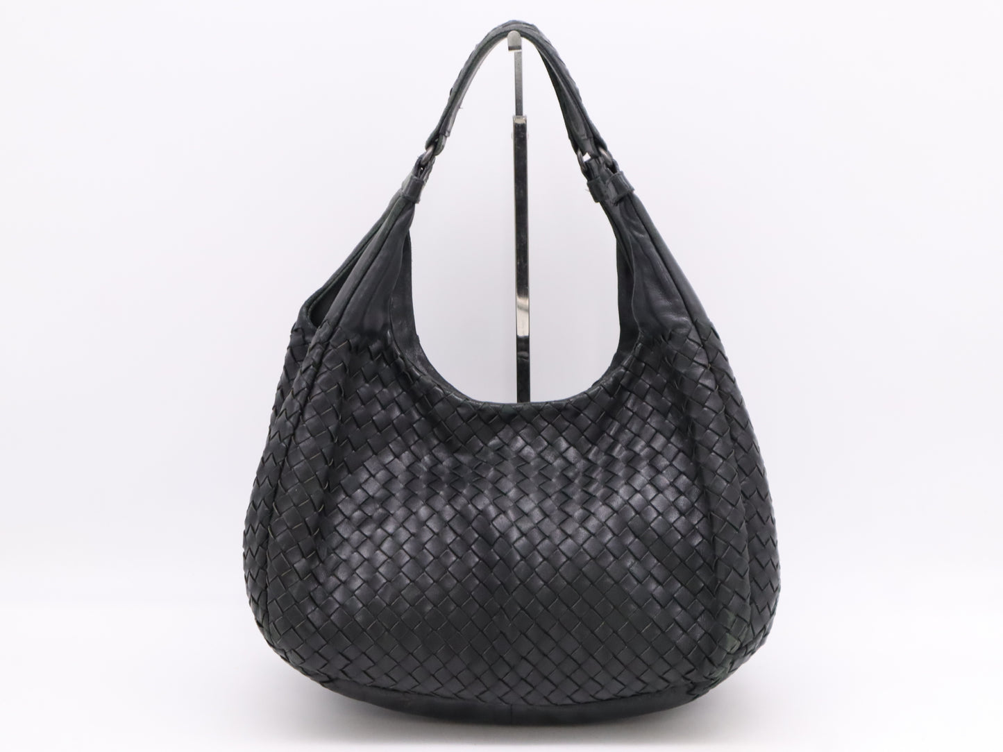 BOTTEGA VENETA BOTTEGA VENETA Lambskin Intrecciato Medium Campana Bag Black Tote Bag