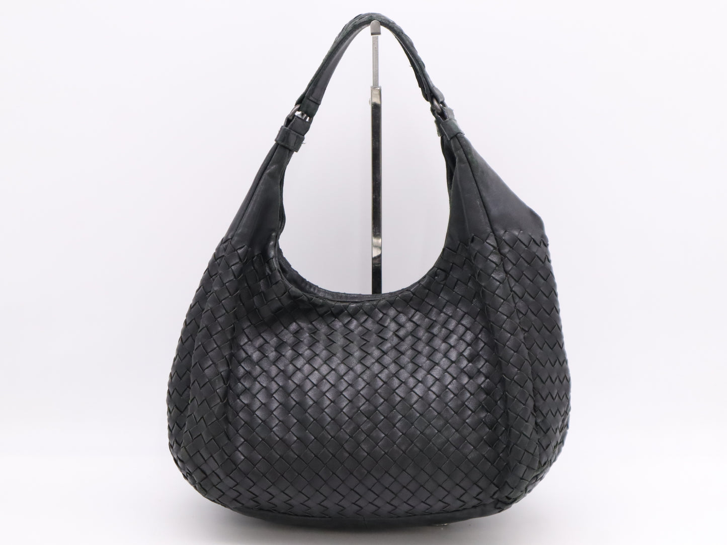 BOTTEGA VENETA BOTTEGA VENETA Lambskin Intrecciato Medium Campana Bag Black Tote Bag