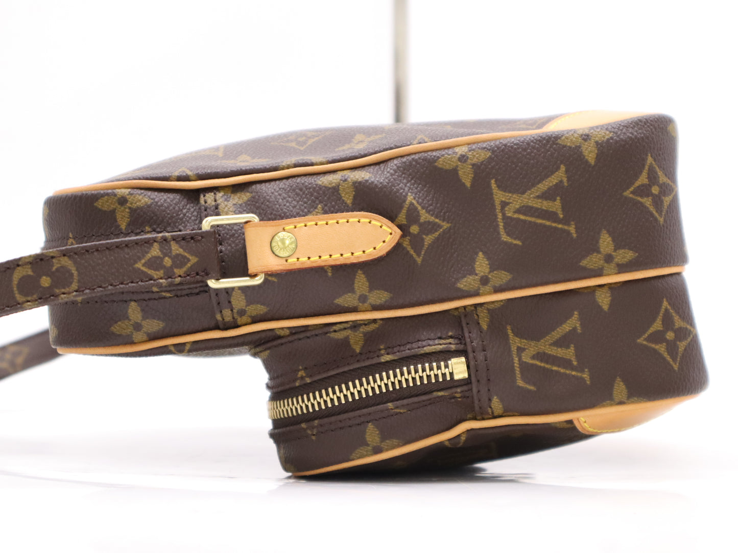 LOUIS VUITTON M45236 Monogram Amazon Shoulder Bag with Dust Bag