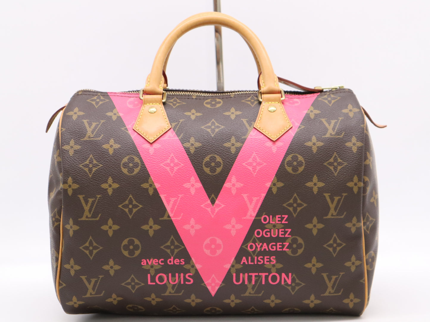 LOUIS VUITTON M41533 Monogram Speedy 30 Monogram V Handbag