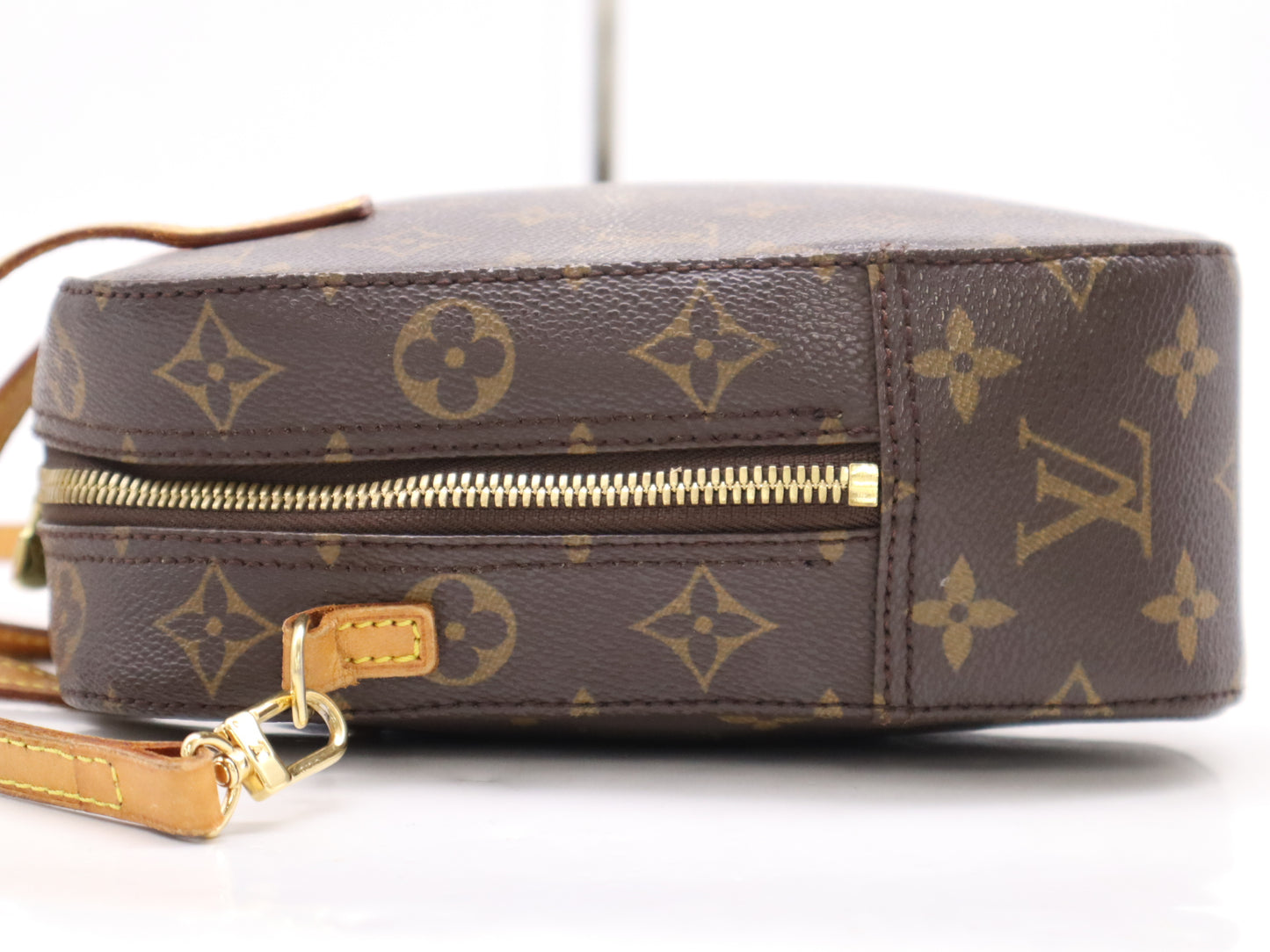 LOUIS VUITTON M47500 Monogram Spontini Handbag with Shoulder Strap
