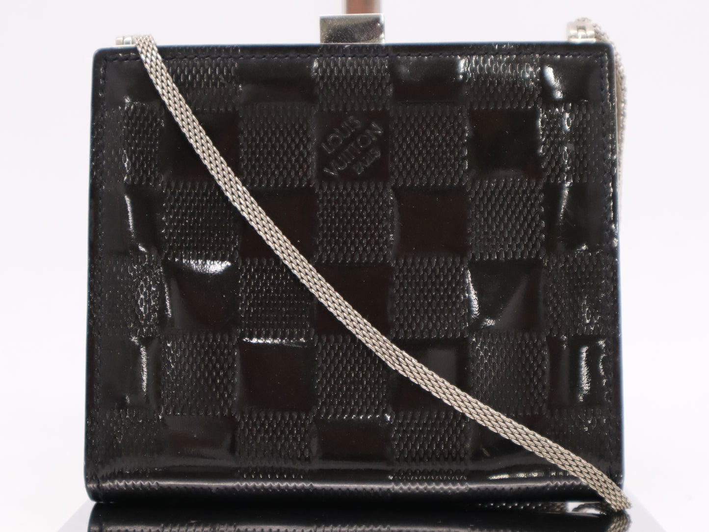 LOUIS VUITTON M92106 Damier Vernier MM Shoulder Bag