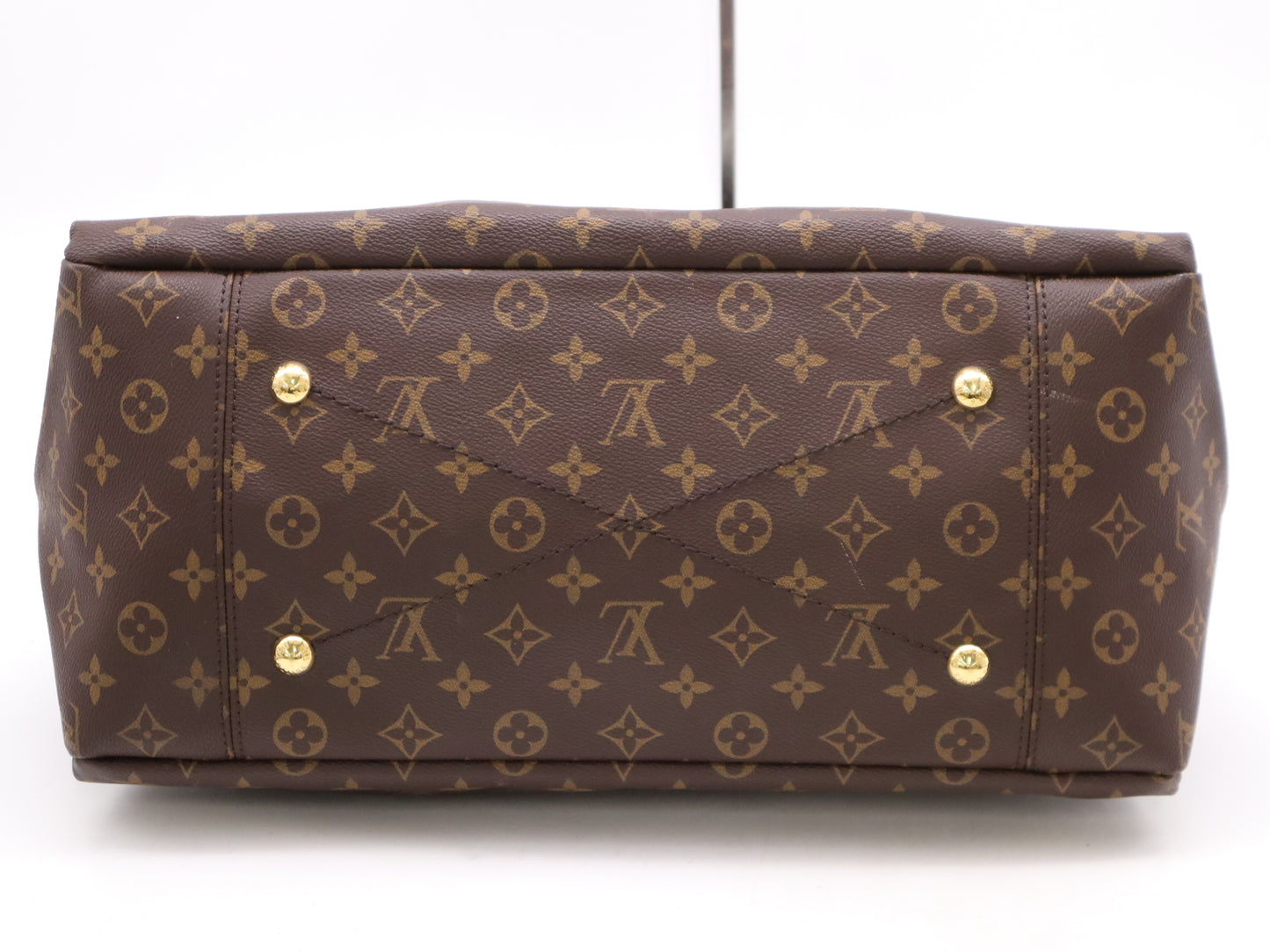 LOUIS VUITTON M40249 Monogram Artsy MM Shoulder Bag
