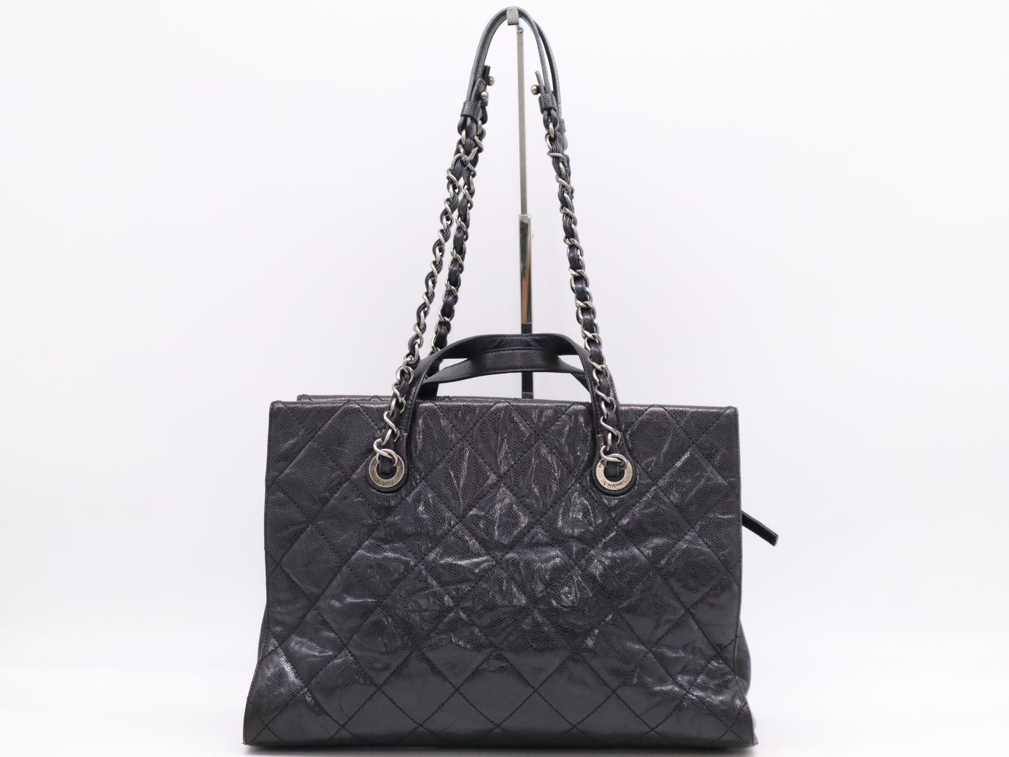 CHANEL Matelasse Caviar Leather Chain Tote Bag Black Card 18215968 Tote Bag