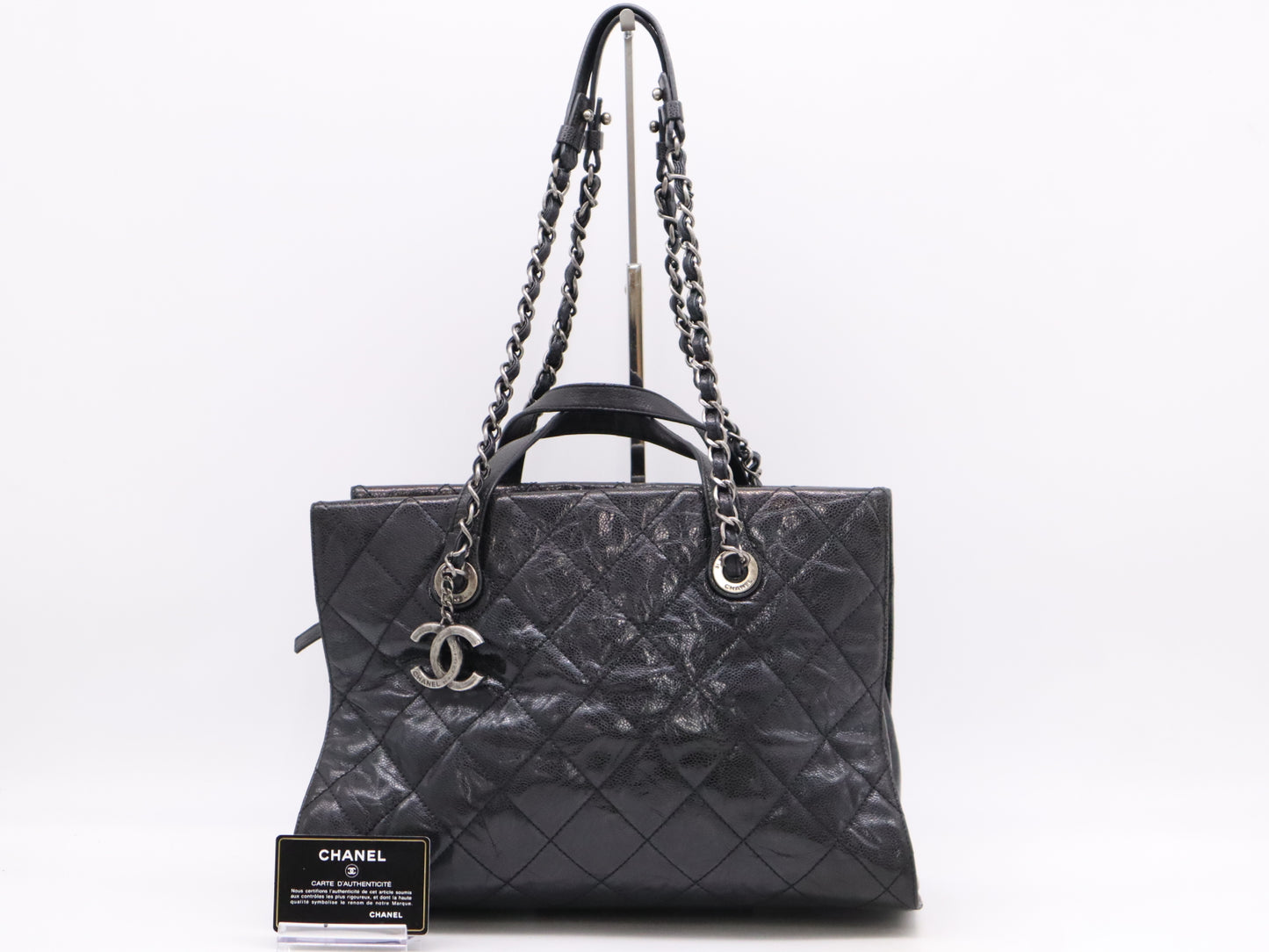 CHANEL Matelasse Caviar Leather Chain Tote Bag Black Card 18215968 Tote Bag