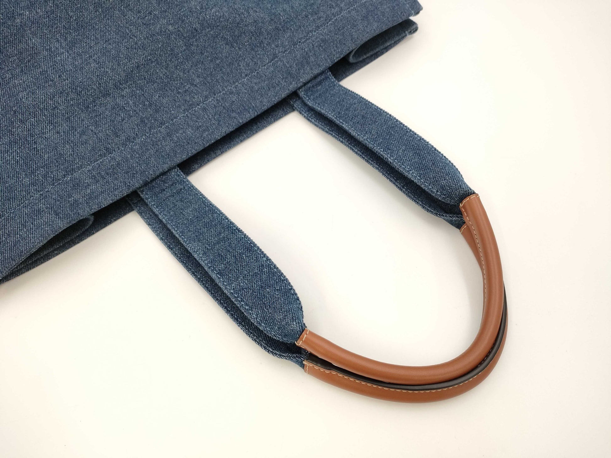 CELINE Denim Large Cabas Tote Bag with Logo Embroidery and Leather in Blue