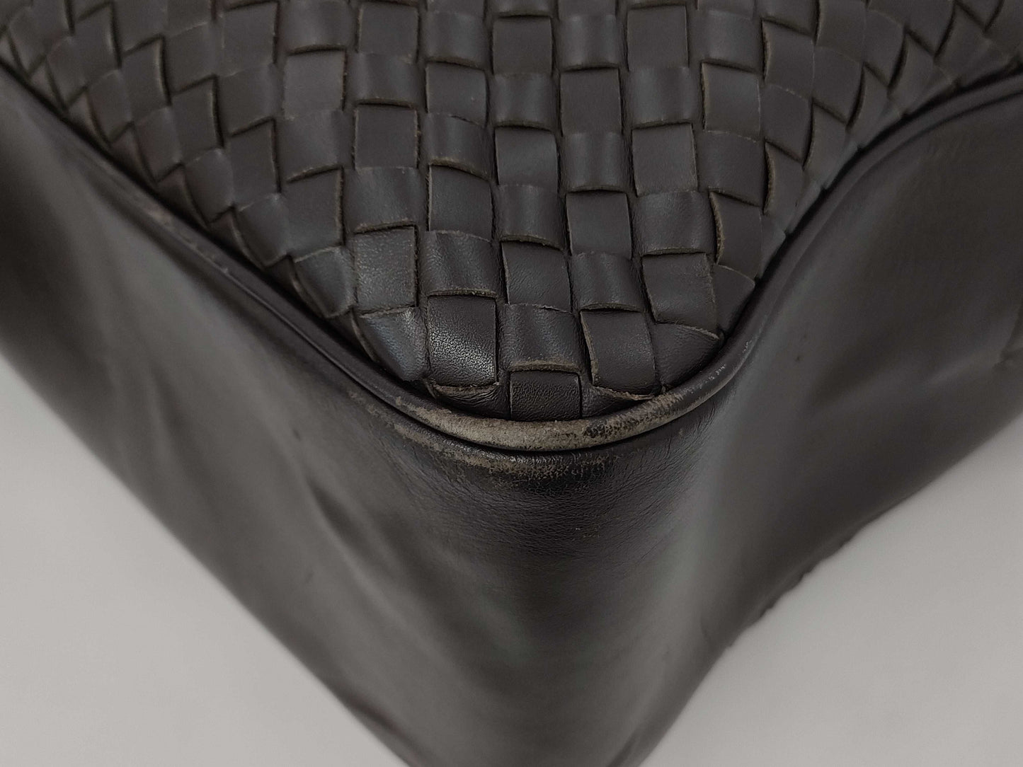 BOTTEGA VENETA Intrecciato Briefcase, 2-Way Leather, Brown, with Strap, Cloche, Padlock, Key, and Dust Bag