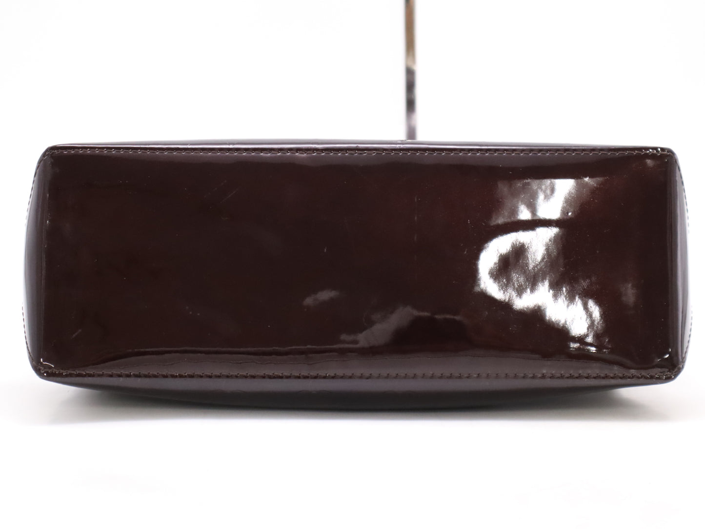 LOUIS VUITTON M93642 Vernis Wilshire PM Handbag