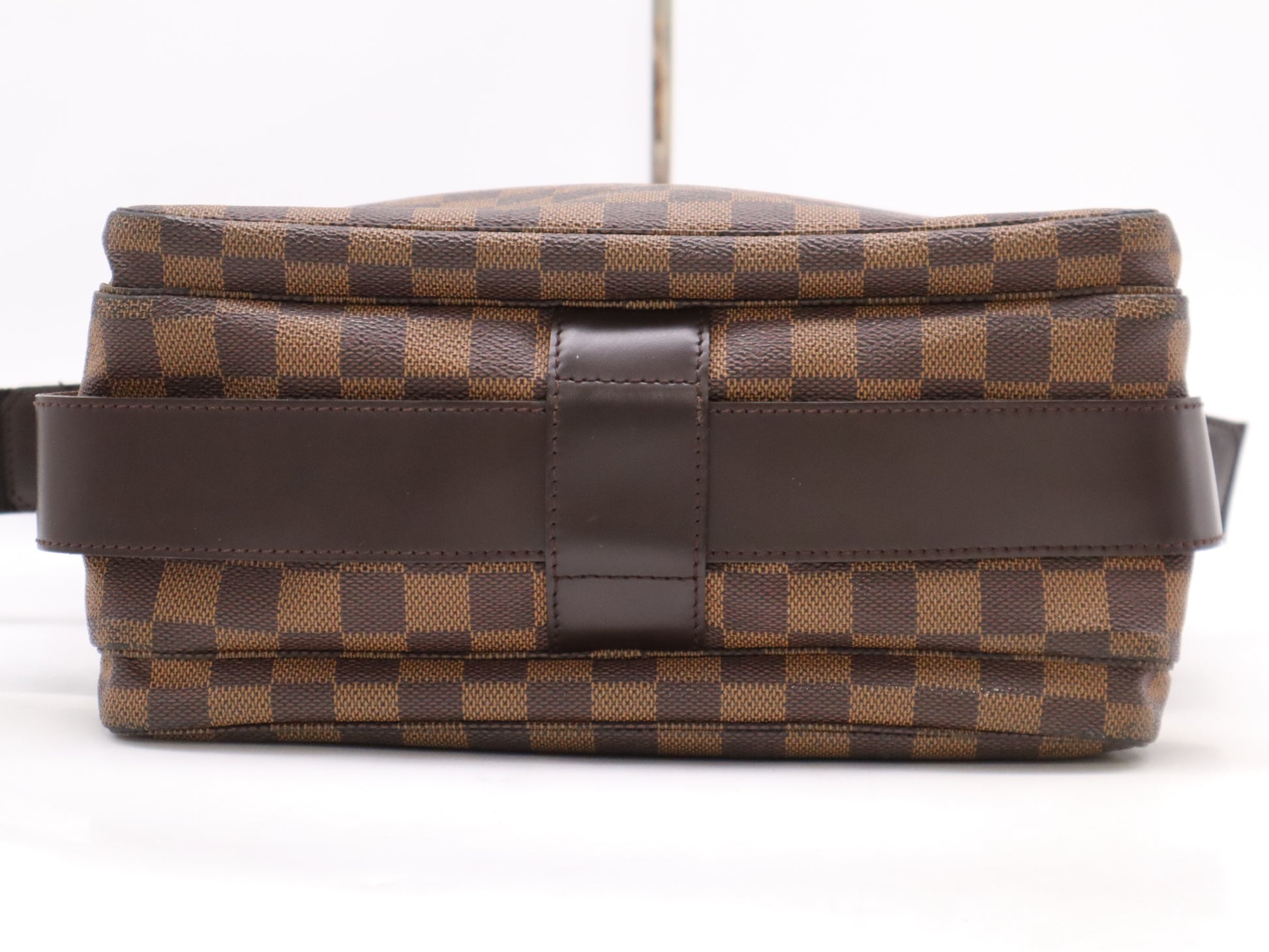 LOUIS VUITTON N45255 Damier Naviglio Shoulder Bag