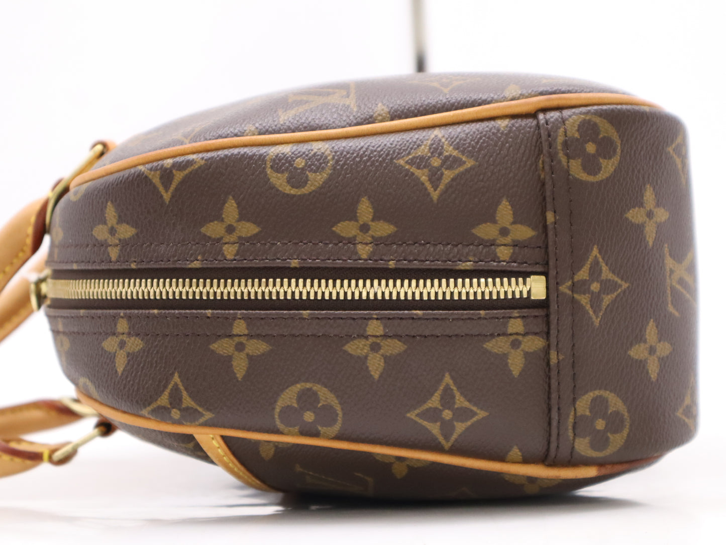 LOUIS VUITTON M42228 Monogram Trouville Handbag