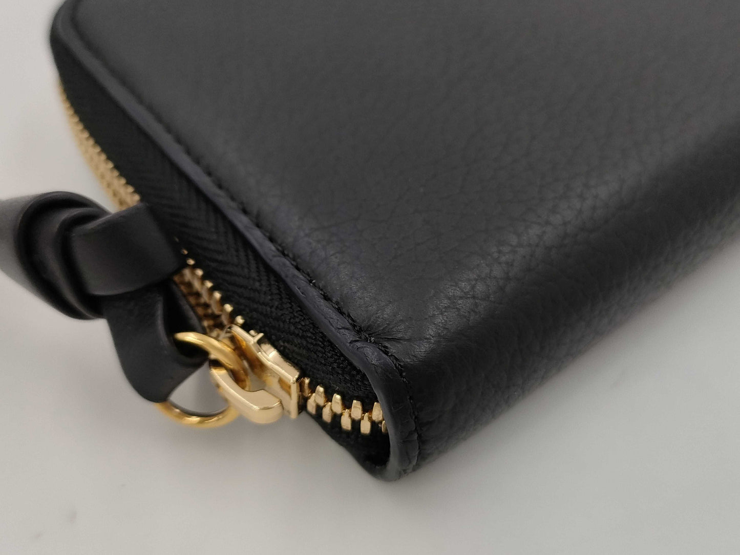 Chloe CH21WP706F57001 Leather Alphabet Long Zip Wallet in Black, with Box and Dust Bag