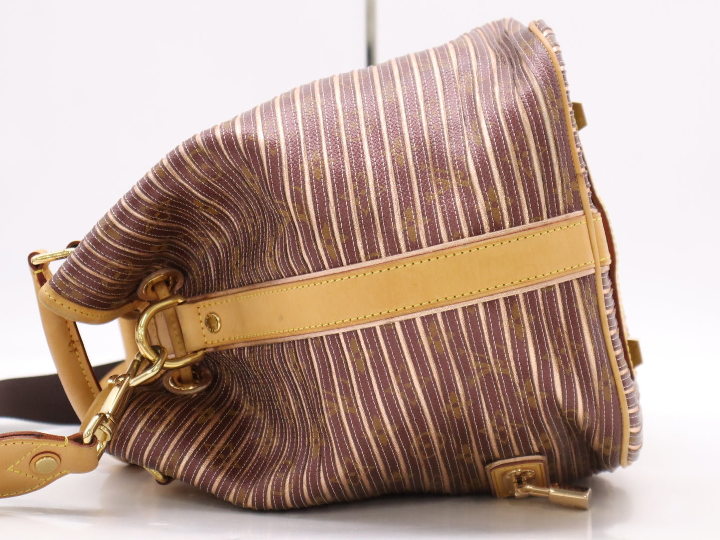 LOUIS VUITTON M40379 Monogram Eden Neo Peche Shoulder Bag