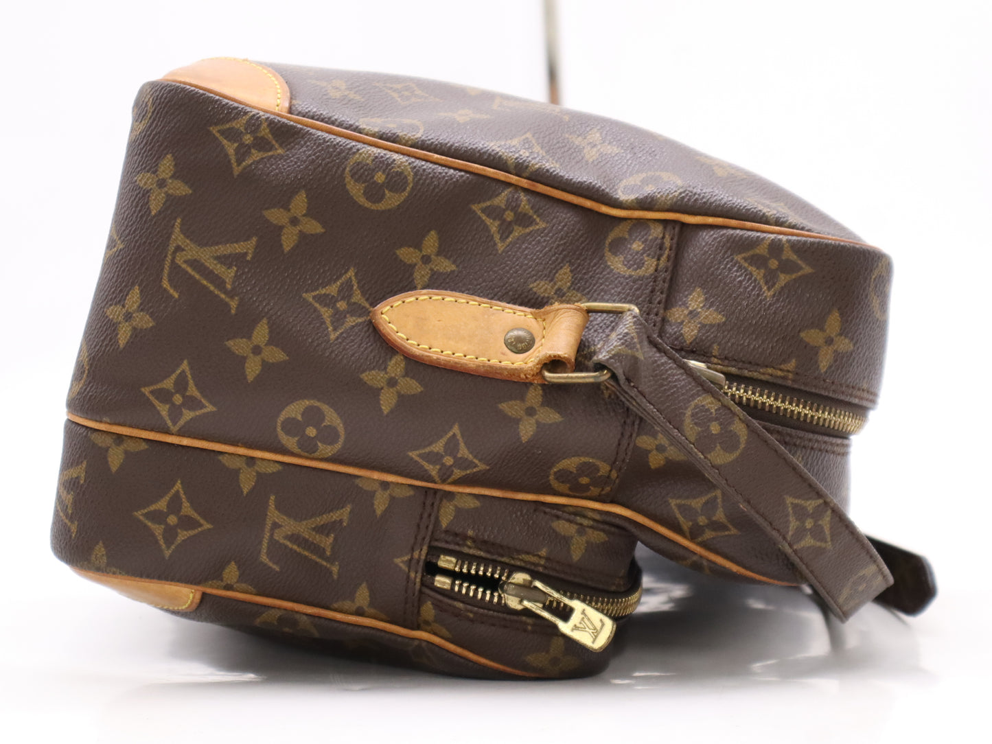 LOUIS VUITTON M45242 Monogram Nile GM Shoulder Bag