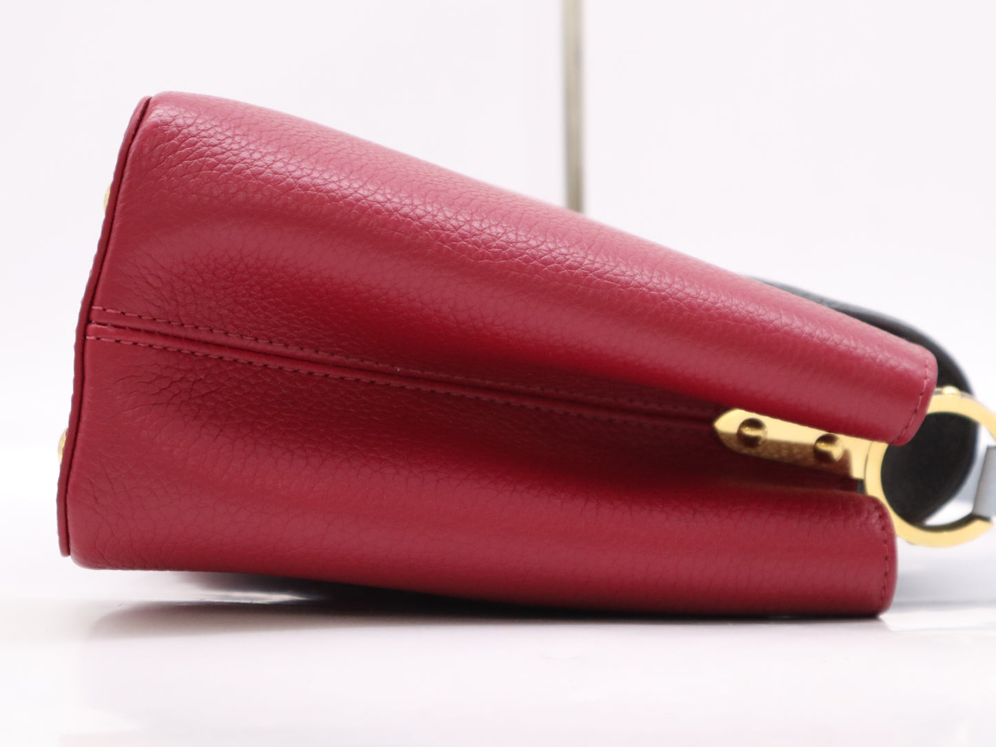 LOUIS VUITTON M42237 Taurillon Leather Capucines PM Handbag in Rouge/Blue/Gray with Dust Bag