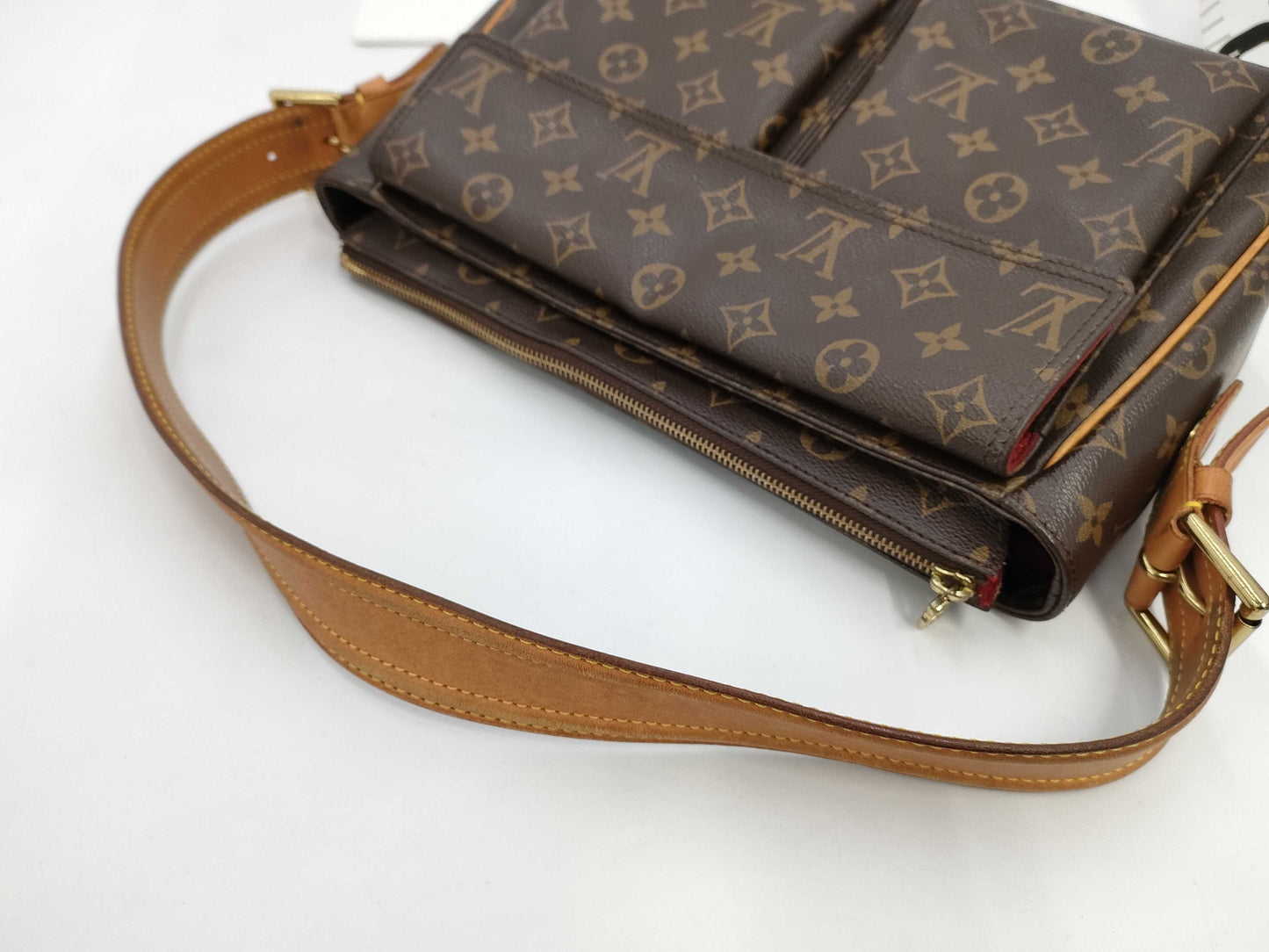 LOUIS VUITTON LOUIS VUITTON Monogram M51163 Monogram Viva Cite GM Shoulder Bag