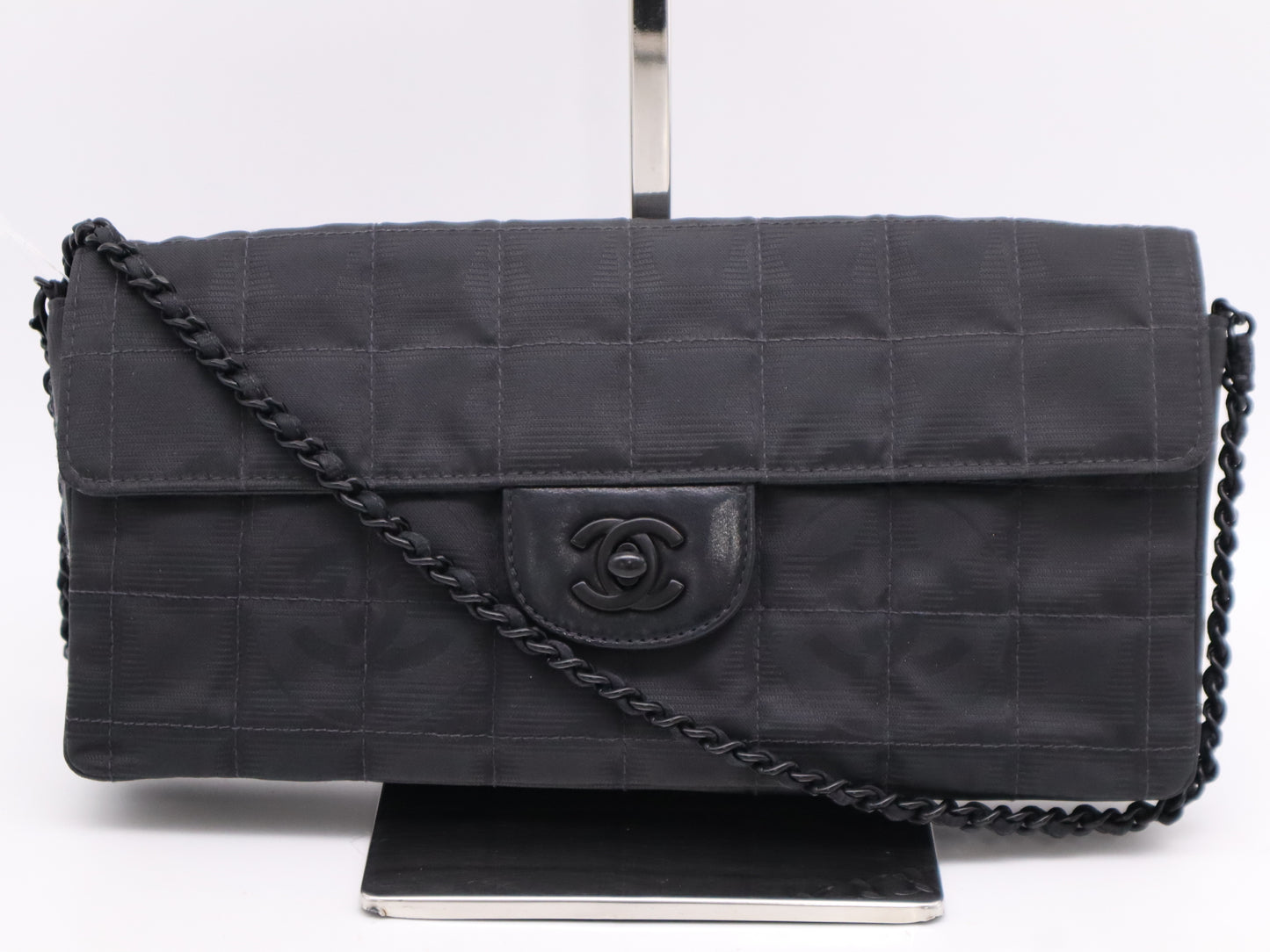 CHANEL Canvas New Travel Line Chocolate Bar Chain Shoulder Bag Black Seal 6420912 Shoulder Bag