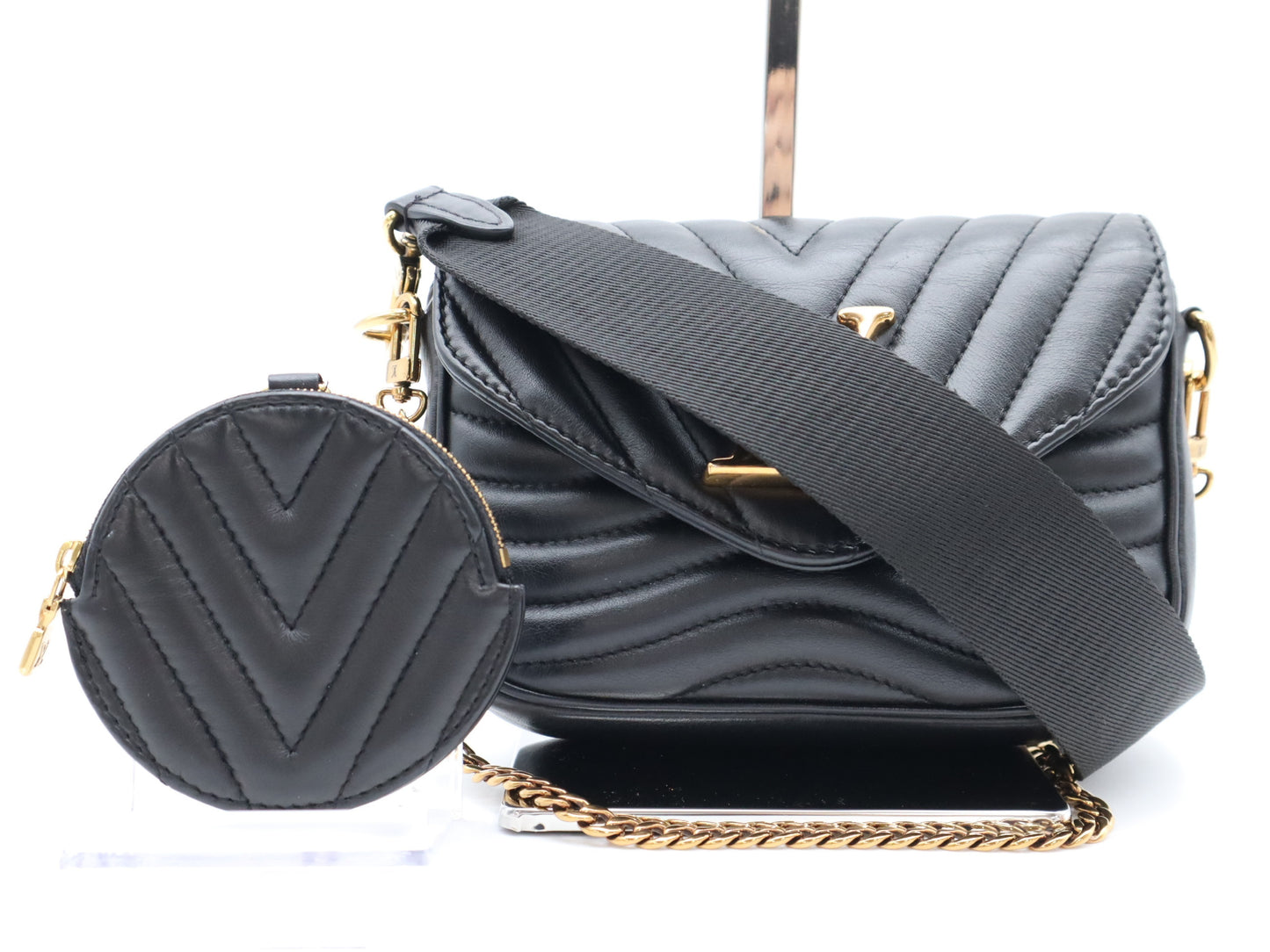 LOUIS VUITTON M56461 New Wave Multi-Pochette Shoulder Bag with 2 Shoulder Straps and Pouch
