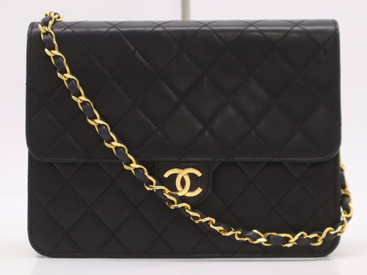 CHANEL Matelasse 22 Lambskin Shoulder Bag with Small Flap, Small Chain, Push Lock, Gold Hardware, Black, with Seal Remnants