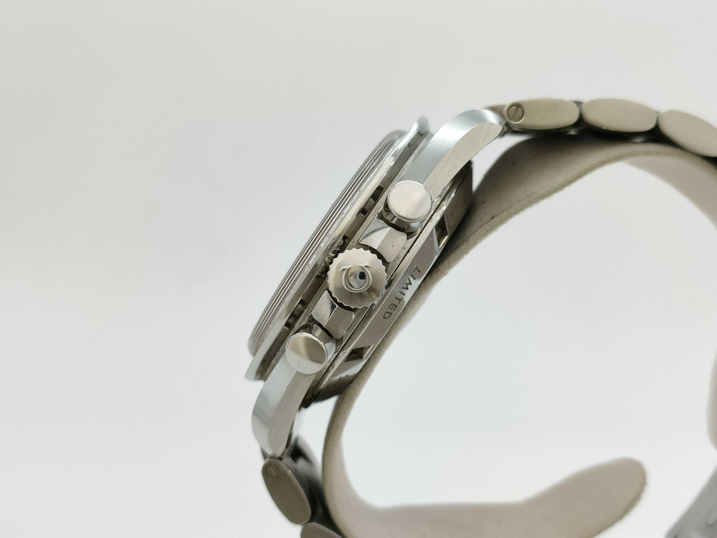 OMEGA Speedmaster 522.30.42.30.06.001 78839176 Manual Winding Silver Dial Tokyo 2020 Limited Edition Men's Watch