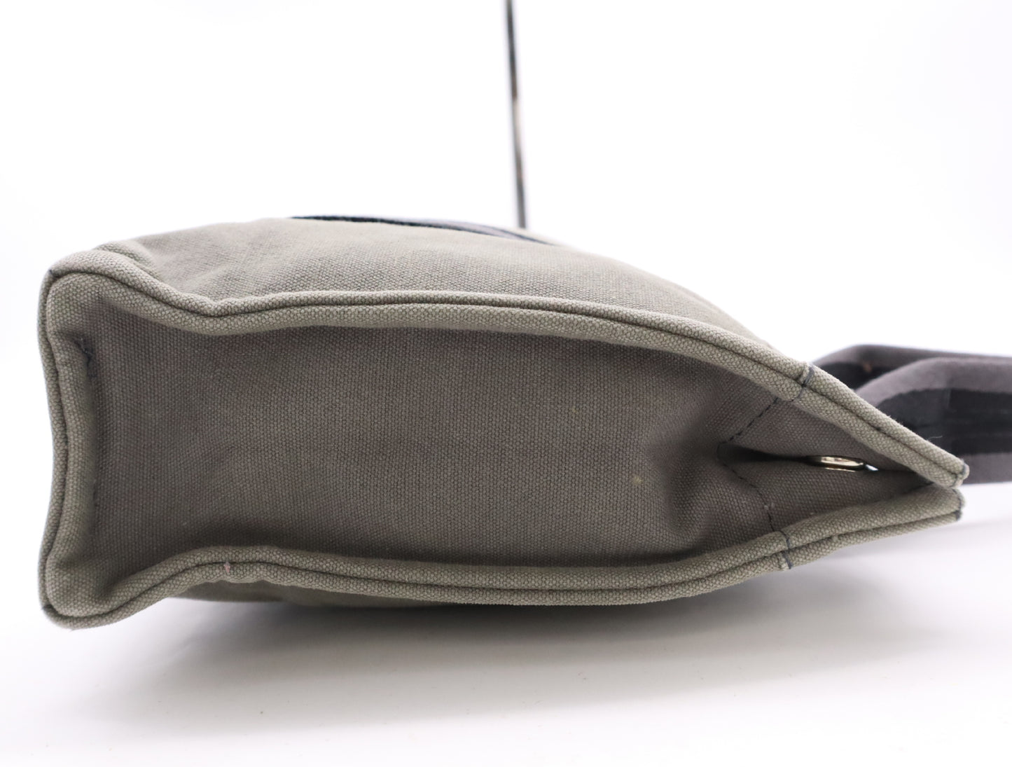 HERMES Canvas Four Toe PM Handbag
