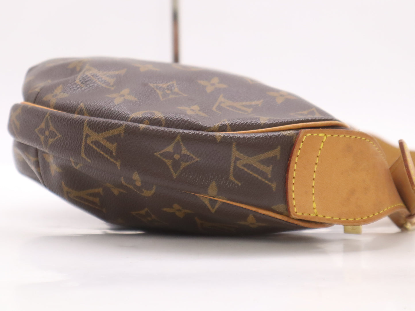 LOUIS VUITTON M51512 Monogram Croissant MM Shoulder Bag