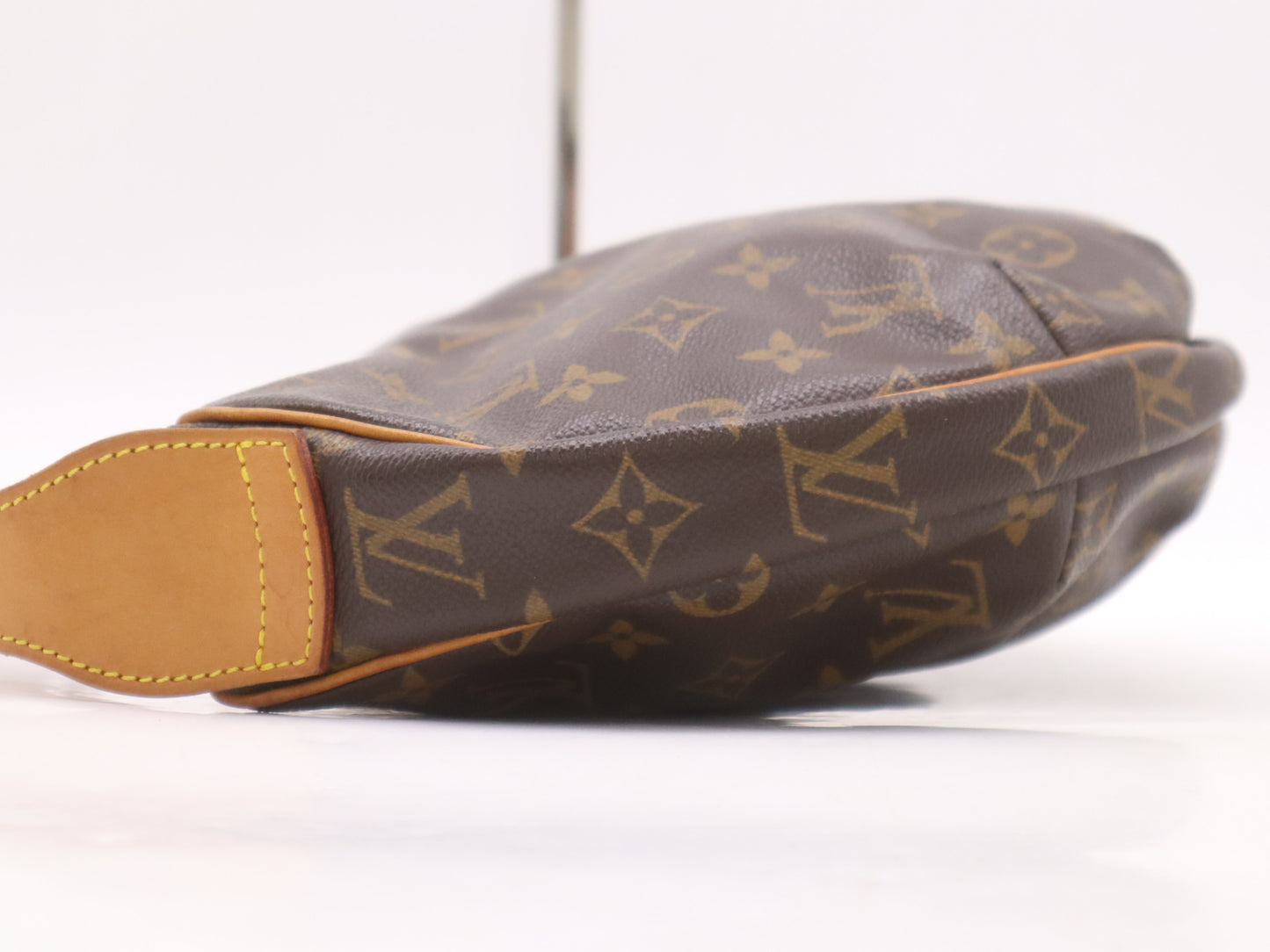 LOUIS VUITTON M51512 Monogram Croissant MM Shoulder Bag