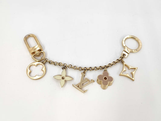 LOUIS VUITTON M65111 Bag Charm Metal Fleur de Monogram Key Case/Key Holder