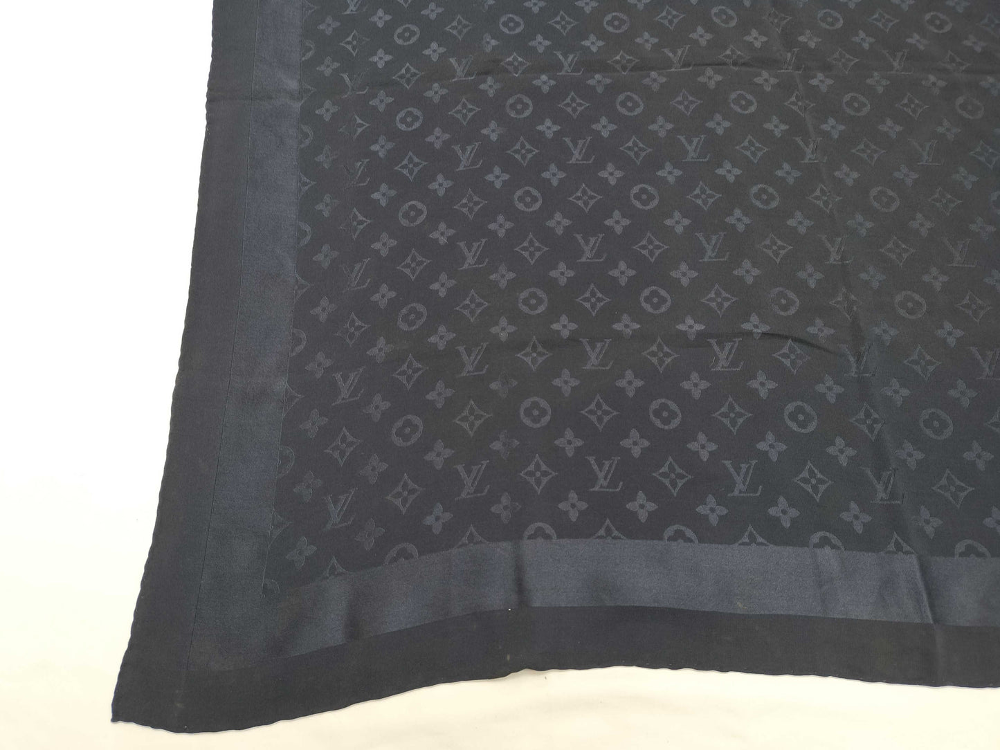 LOUIS VUITTON LOUIS VUITTON Monogram LV Monogram Stole Navy Scarf