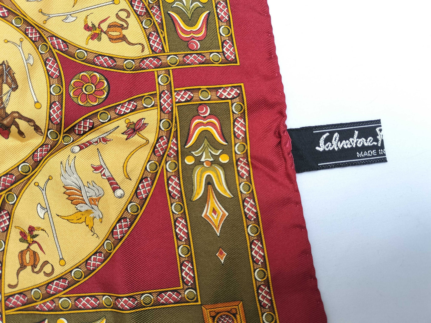 Salvatore Ferragamo Salvatore Ferragamo Ferragamo Silk Scarf Bordeaux Scarf