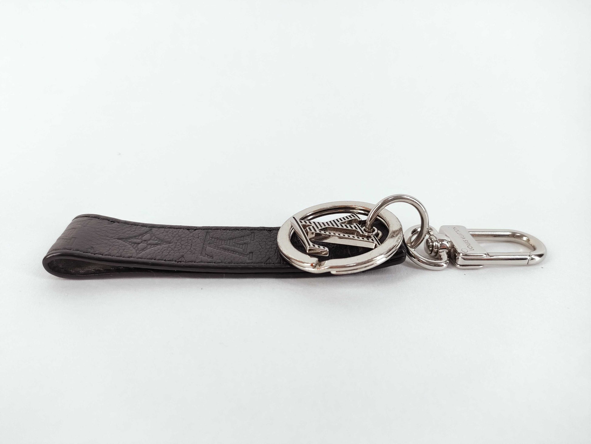 LOUIS VUITTON LV Shadow Dragonne Keychain Bag Charm Key Case/Keychain