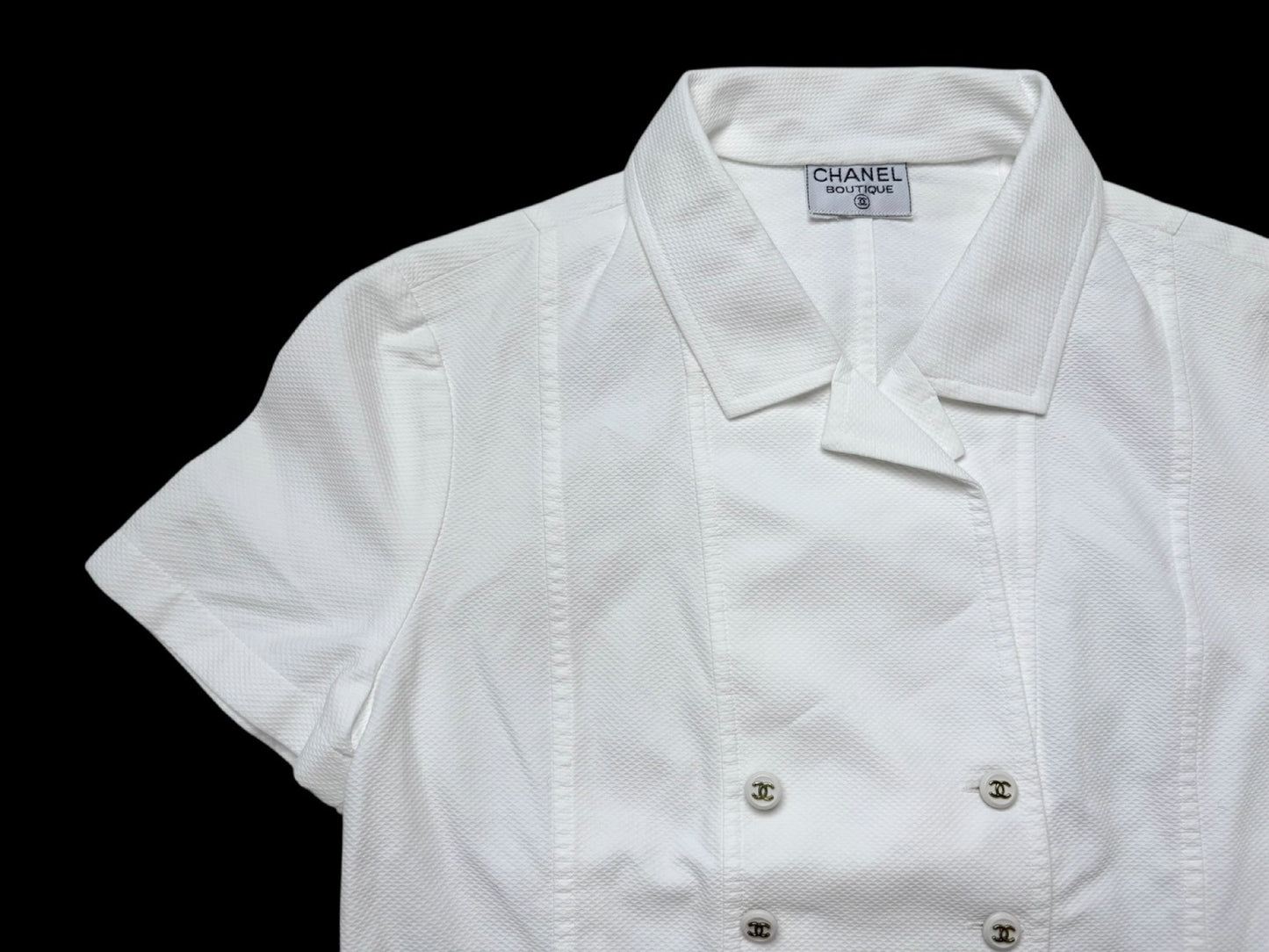 CHANEL 1995 Cropped Jacket White Top with Coco Button