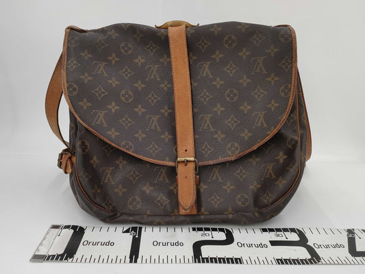 LOUIS VUITTON LOUIS VUITTON Vuitton Monogram Saumur AR0960 Shoulder Bag
