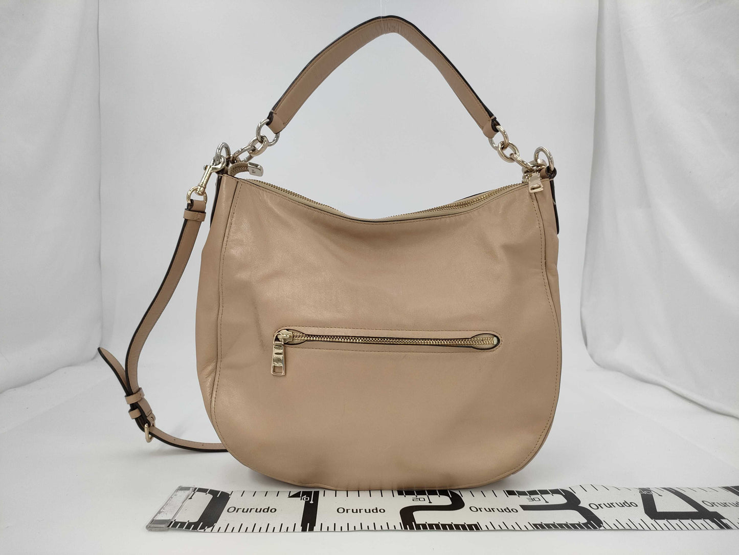 COACH Leather Shoulder Bag Beige Shoulder Bag