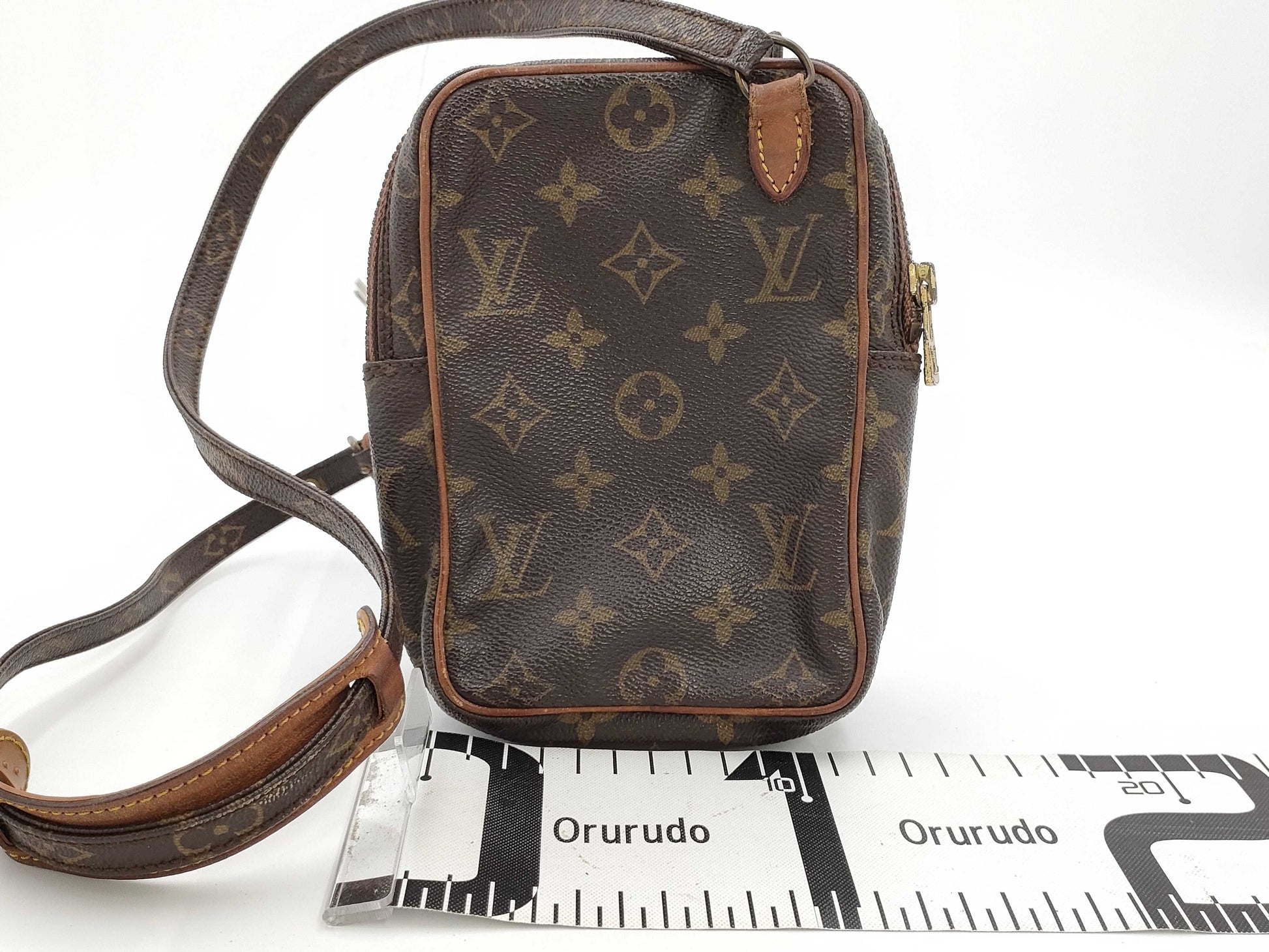 LOUIS VUITTON LOUIS VUITTON Monogram Mini Amazon Shoulder Bag