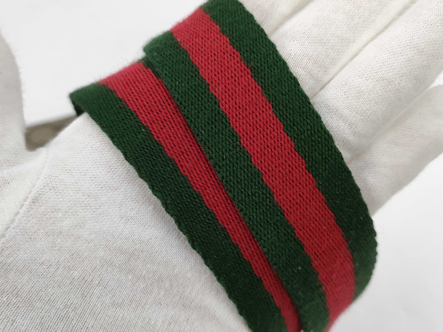 GUCCI GG Supreme Sherry Tote Bag