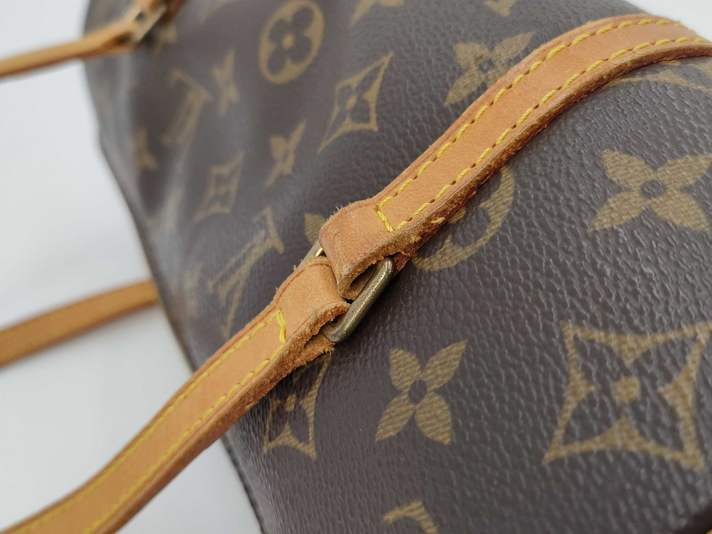 LOUIS VUITTON LOUIS VUITTON Vuitton Monogram Papillon Handbag