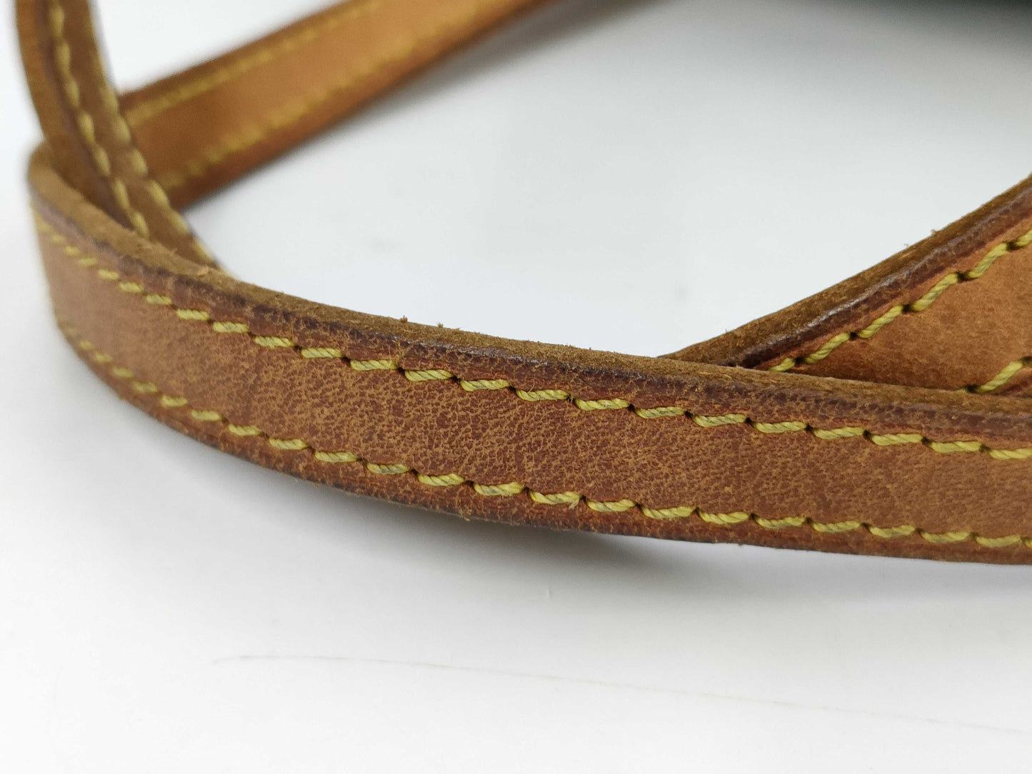 LOUIS VUITTON LOUIS VUITTON Vuitton Monogram Papillon Handbag
