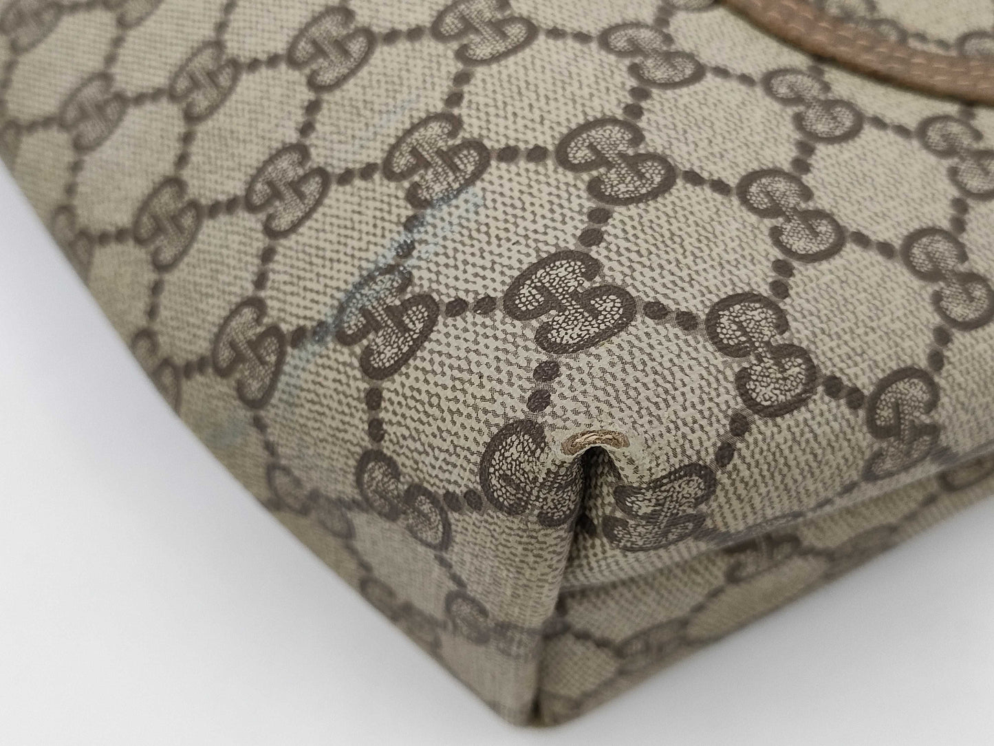 GUCCI GG Supreme Sherry Tote Bag