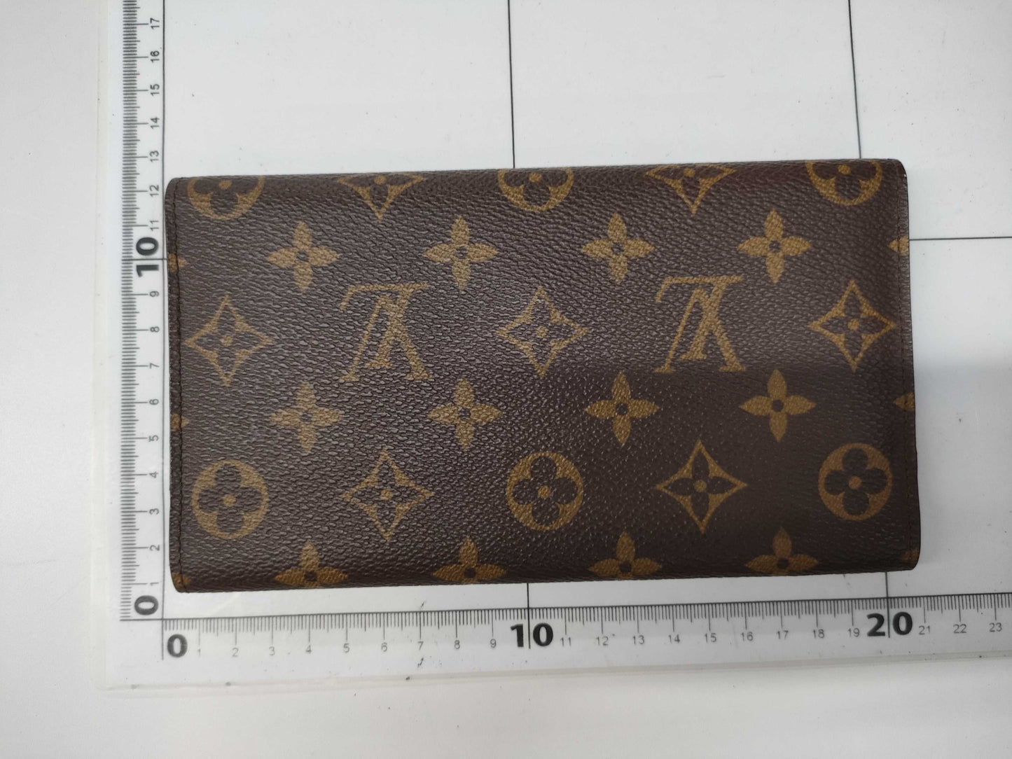LOUIS VUITTON Monogram Long Wallet Trifold Wallet