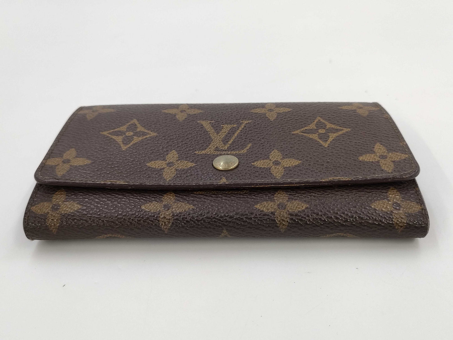 LOUIS VUITTON Monogram Bifold Wallet
