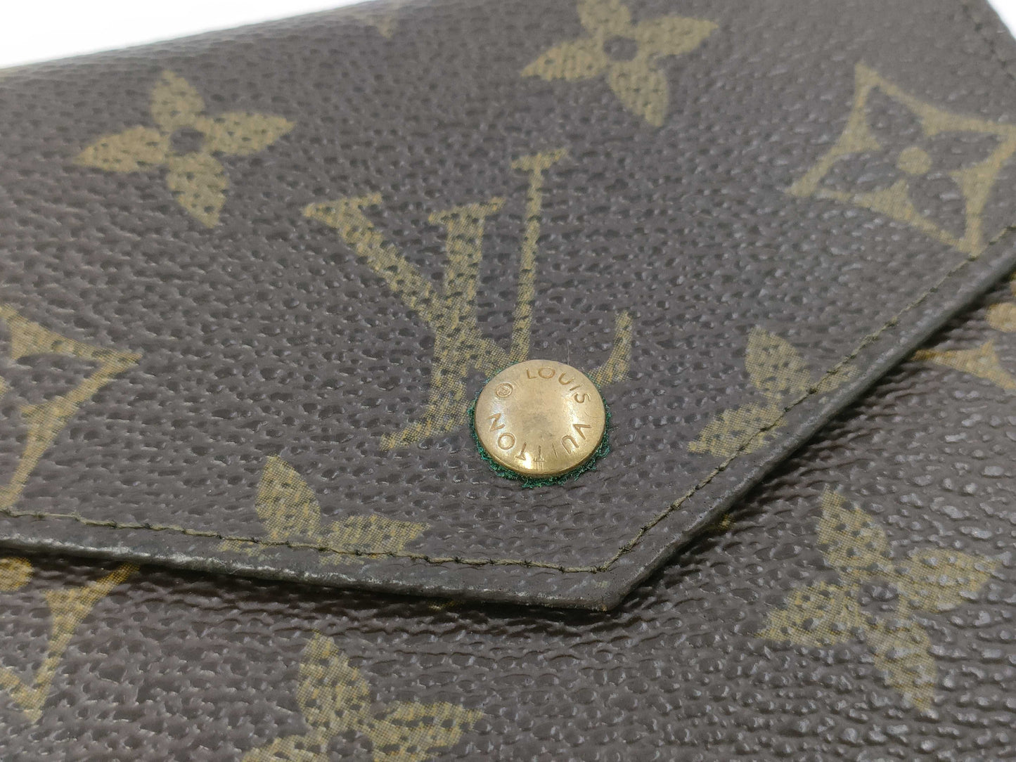 LOUIS VUITTON Monogram Bifold Wallet
