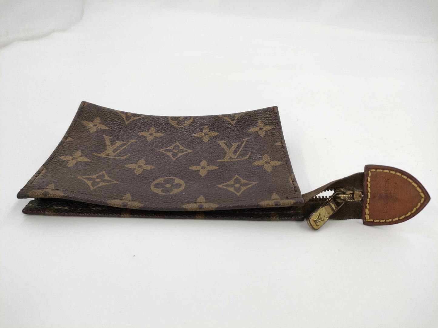 LOUIS VUITTON Monogram Pouch