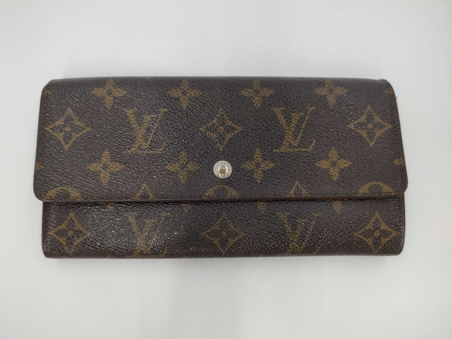 LOUIS VUITTON Monogram Long Wallet with Pull