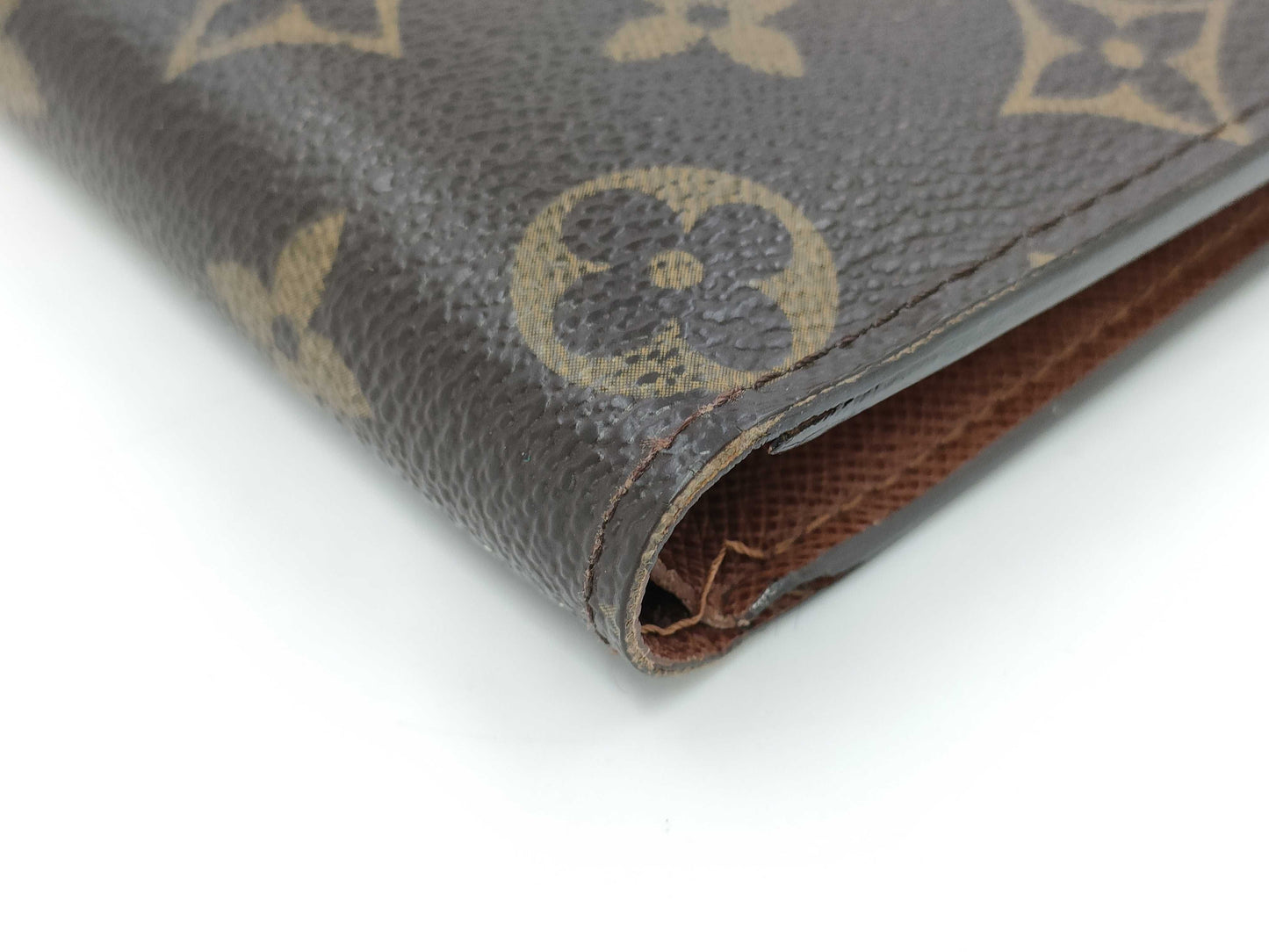 LOUIS VUITTON Monogram Bifold Wallet