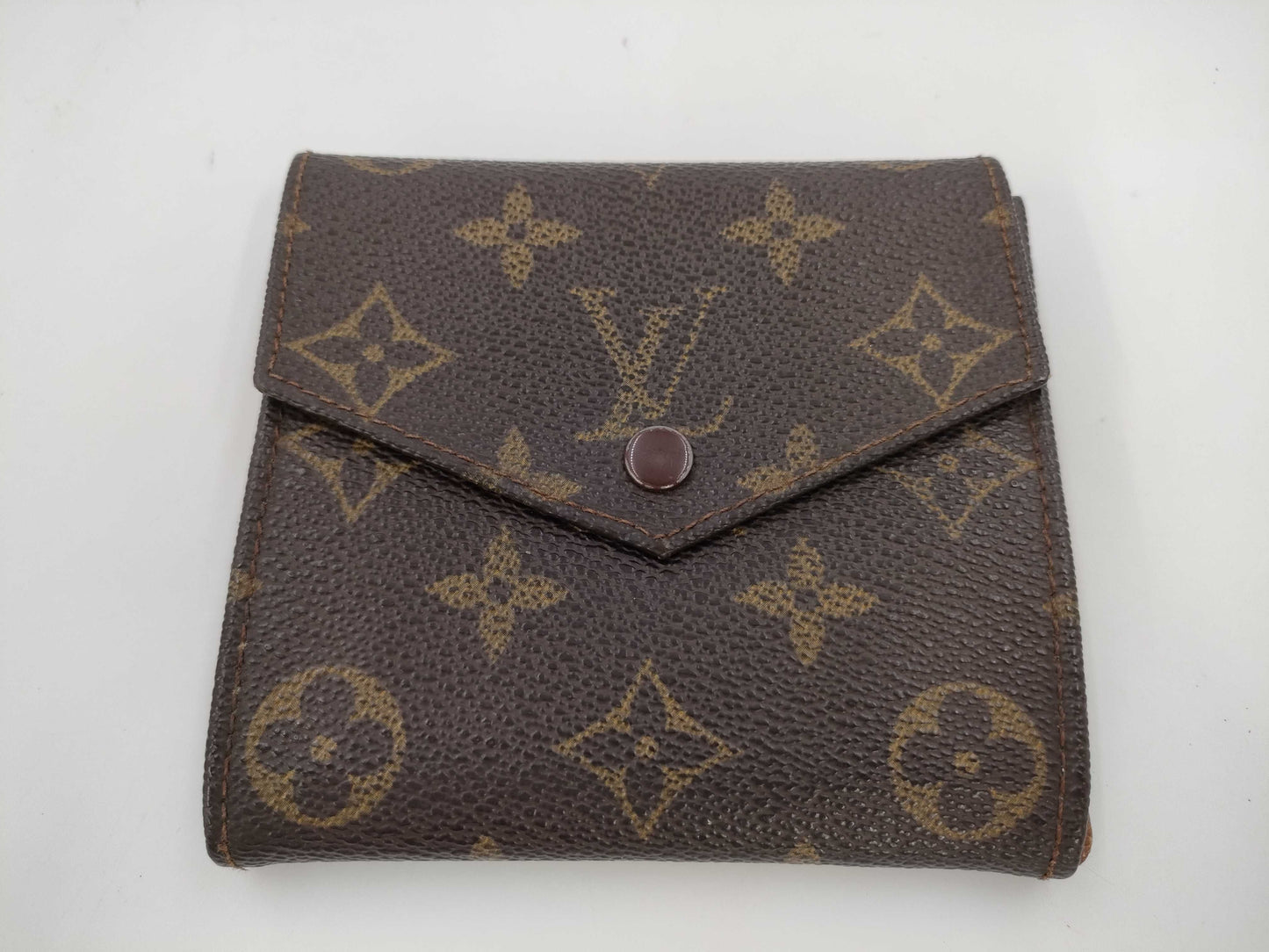 LOUIS VUITTON Monogram Bifold Wallet